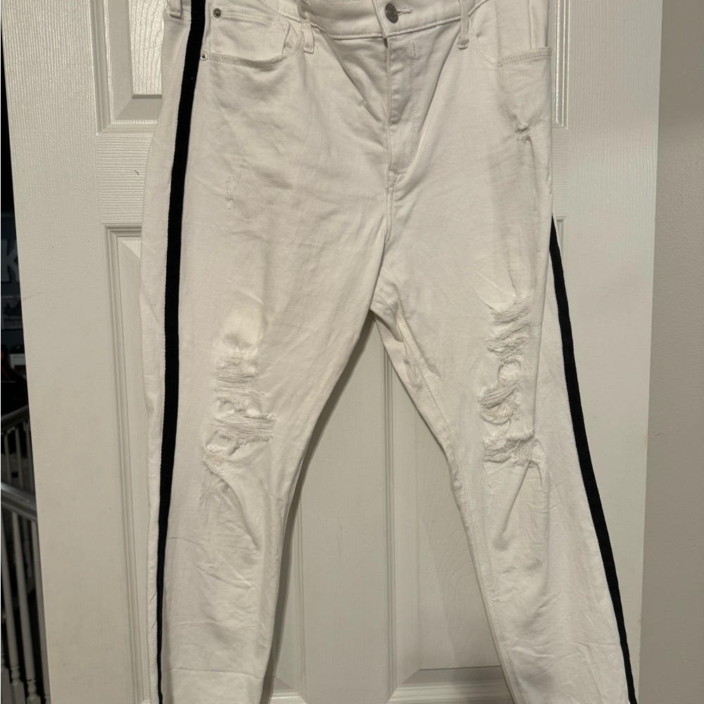Size 14 Express white denim cropped jean